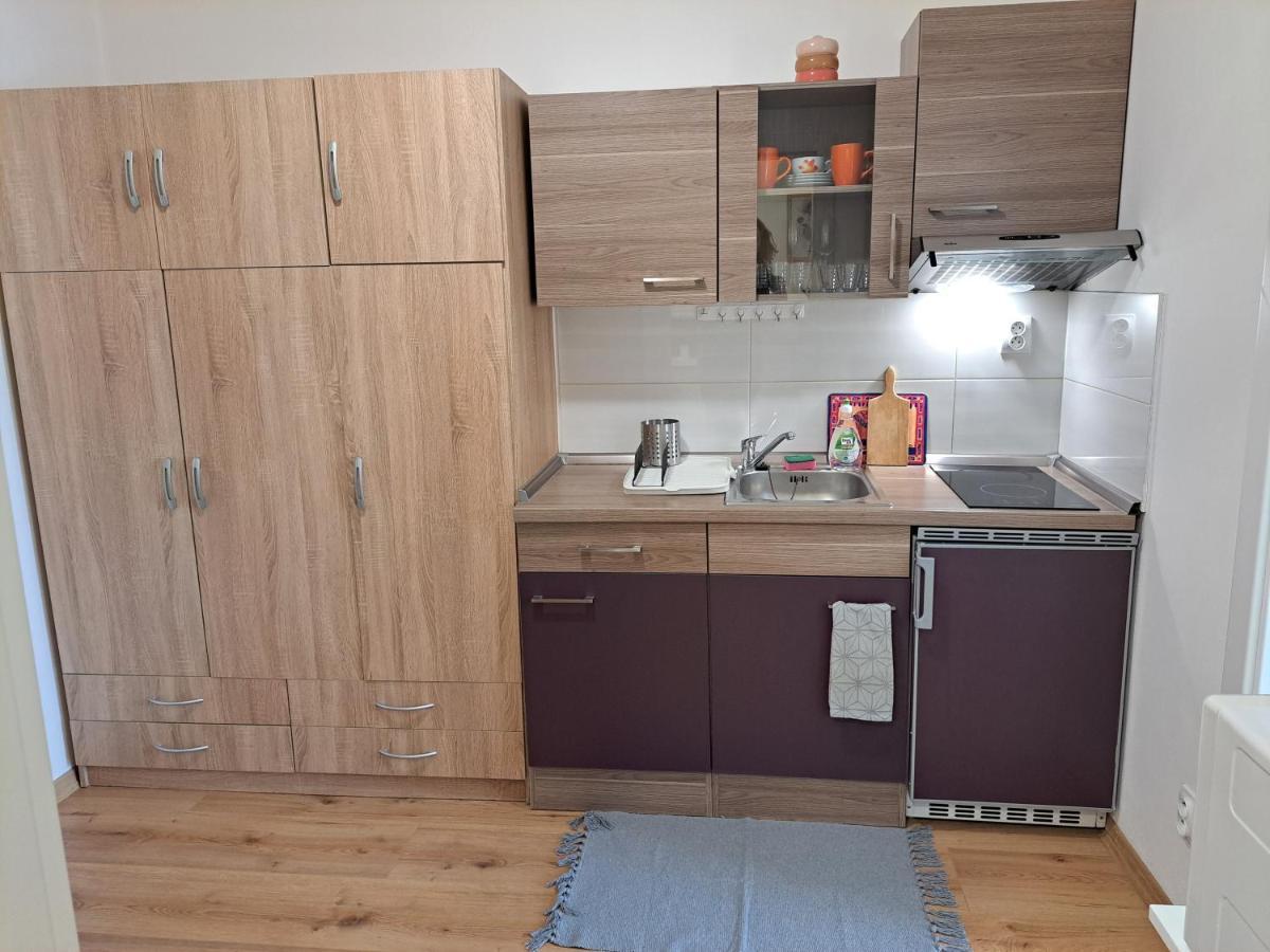 Adam Apartman Kosice Ngoại thất bức ảnh
