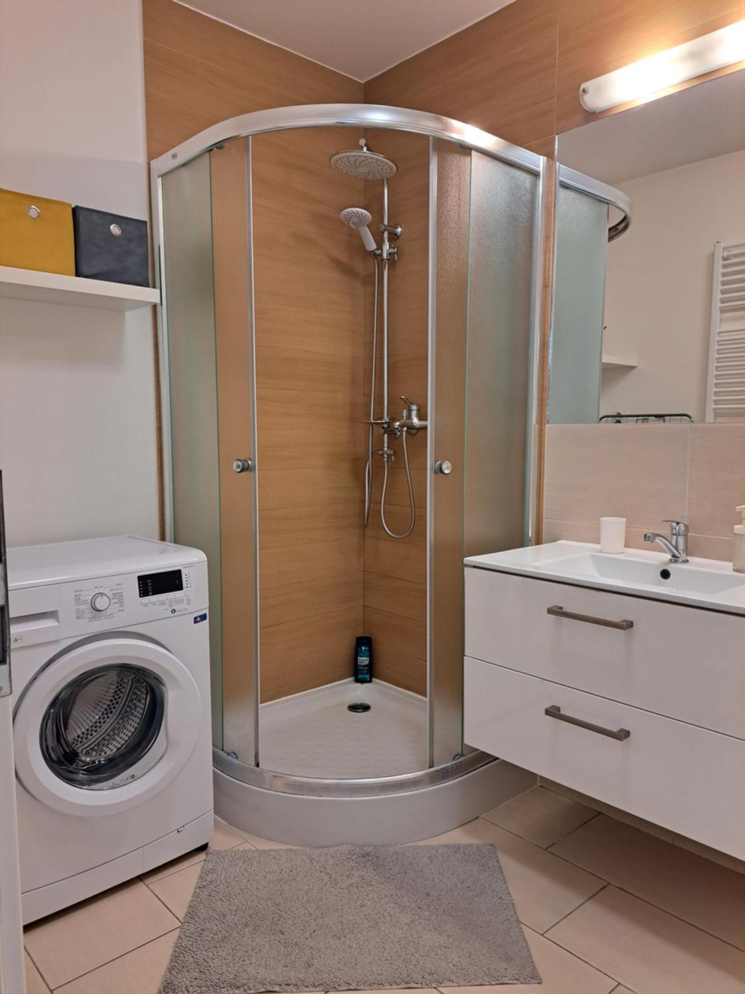 Adam Apartman Kosice Ngoại thất bức ảnh